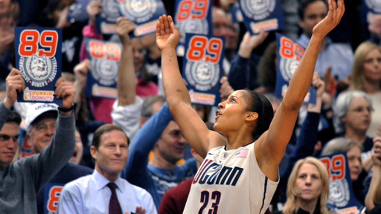 Maya Moore hopes UConn shatters own record winning streak